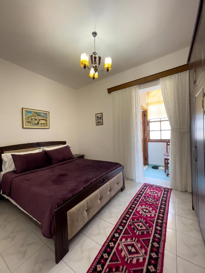 White Villa Berat Esterno foto