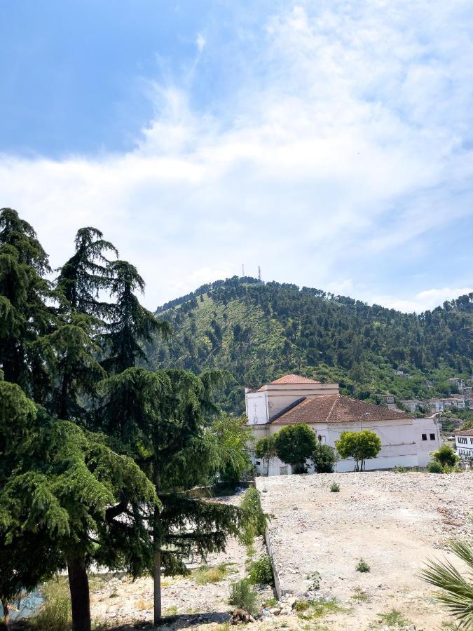 White Villa Berat Esterno foto