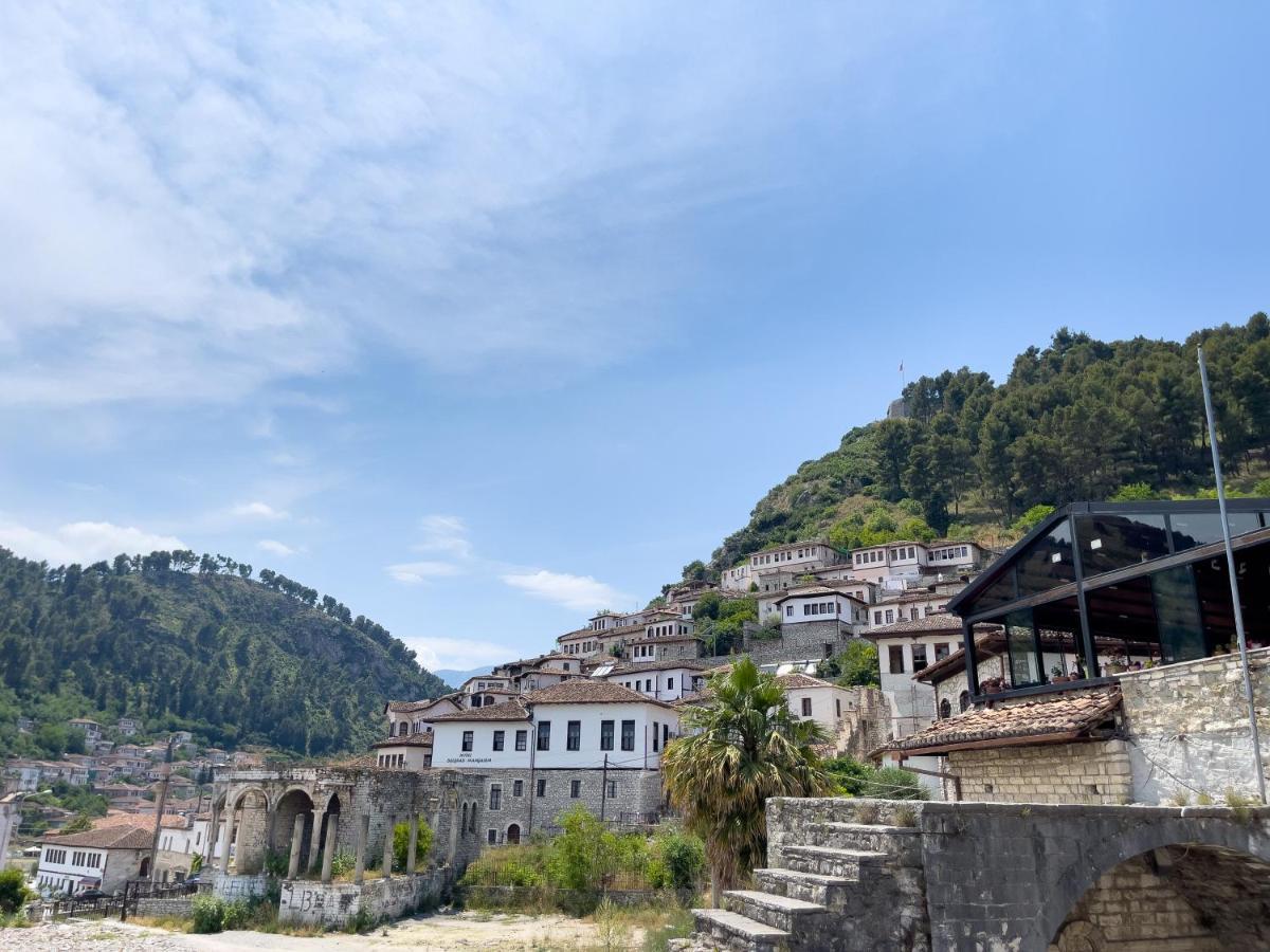 White Villa Berat Esterno foto